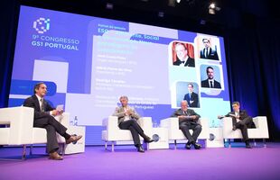 Ad Shape - Creative Studio