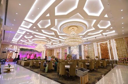 Platinum Crown Banquet Hall in Raj Nagar Extension, Ghaziabad: The Ultimate Venue for Your Celebrations - Foto 1