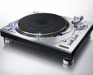 The Technics SL-1200 is back!